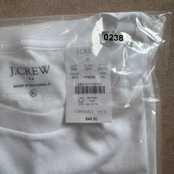 J. Crew Factory "Lucky dog" graphic tee • size xl • NWT • CG744 - Picture 7 of 7